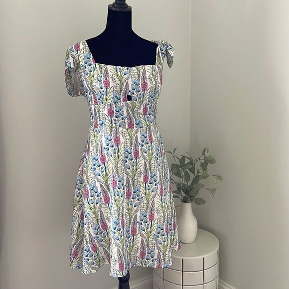 Molly Bracken Dresses & Skirts - Molly‎ Bracken Floral Dress Rayon Size Small